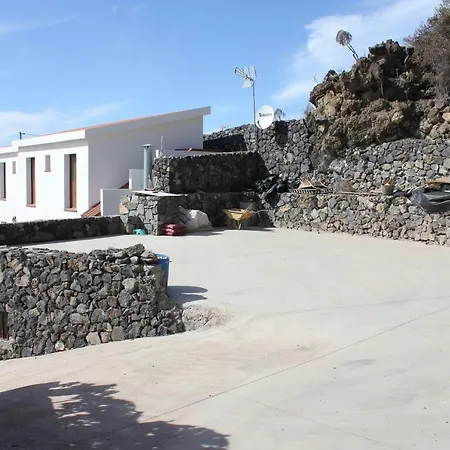 Casas Camino Al Teide * Chirche